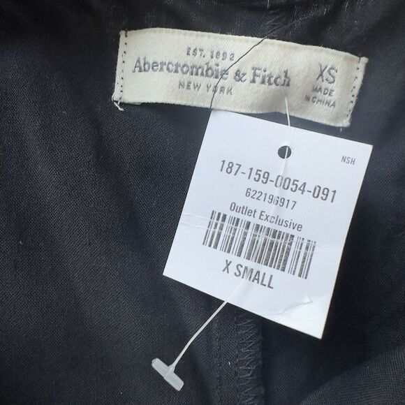 Abercrombie & Fitch Ruffle Romper Black XS Micro Short Spaghetti Strap Travel - Picture 3 of 14